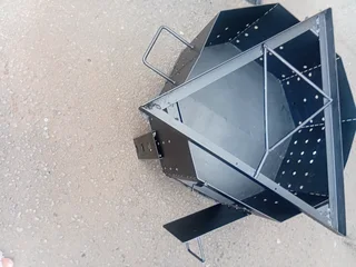 Outdoor XL Potjie Cooker Stand/Braai Stand/Firepit