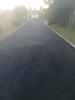 Tar Surfacing  Contractors available