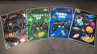 Kids Party Boxes/Packs &#64;R50 each