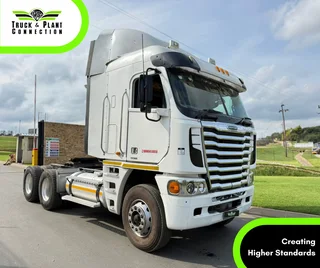 2012 Freightliner Cummins 530 (#6354) - AVAILABLE AT OUR KRUGERSDORP YARD