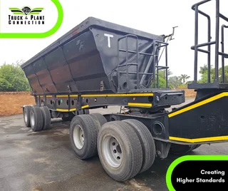 2017 Afrit 45m3 Side Tipper (#6069 / #6070) - AVAILABLE AT OUR PRETORIA YARD