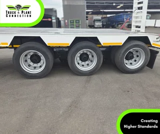2025 Leader 30 Ton Lightweight Spec Lowbed (#5802) - AVAILABLE AT OUR PRETORIA YARD