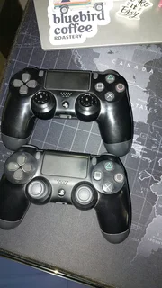 2 Original playstation 4 controllers v2