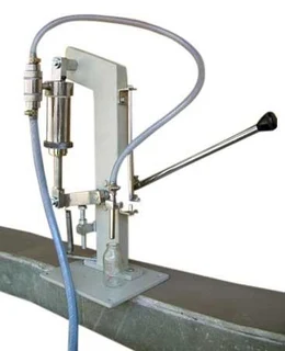LABELING, FILLING AND DATE CODING EQUIPMENT