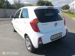 2018 KIA 1.0i LX Picanto R95,000 Immaculate Condition