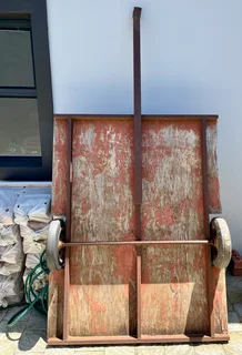 Small flatbed trailer