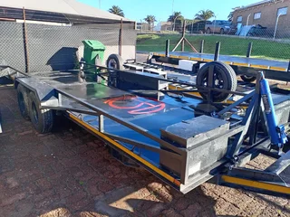 Trailer vehicle trailers for hire