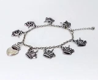 Tibetan Silver Crowns and Silver Toned Metal Anklet