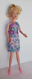 Barbie Doll - Fashion Dolls Dress, Belt and Earrings
