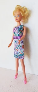 Barbie Doll - Fashion Dolls Dress, Belt and Earrings