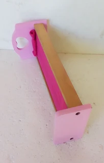 Skipper Barbie 26cm Fashion Dolls Furniture - Pink Wood Single Bed