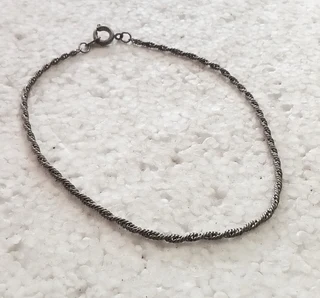 Vintage Twisted Silver Toned Metal Bracelet / Anklet