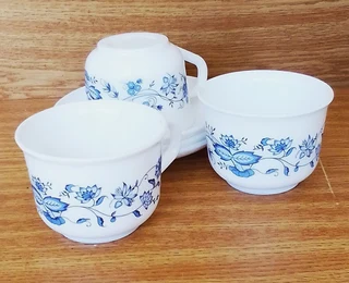 Vintage 1970's Blue Onion / Old Town Blue Pattern Design - Acropal France - 3 X Cups And Saucers