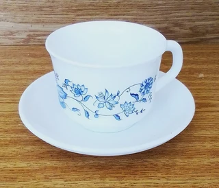 Vintage 1970&#39;s Blue Onion / Old Town Blue Pattern Design - ACROPAL France - 3 x Cups and Saucers