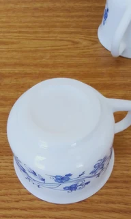 Vintage 1970&#39;s Blue Onion / Old Town Blue Pattern Design - ACROPAL France - 3 x Cups and Saucers