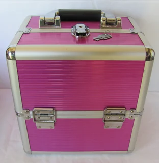 Aluminum Jewelry / Makeup Traveling  Lockable Box Case