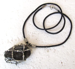 Caged Agate Pendant - Men or Women&#39;s Necklace