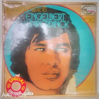 Allan Caddy Orchestra Singers Pay Tribute to Engelbert Humperdinck - Vinyl LP (Record) - 1972