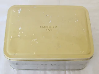 Vintage - 1940's WW2  Home Front Tin Sandwich Box- Civilian Child's Tin Sandwich Box