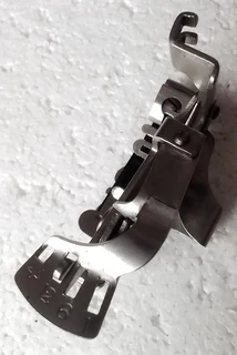 Vintage - Singer Ruffler Pressure Foot for Sewing Machine