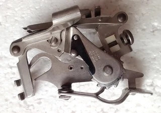 Vintage - Singer Ruffler Pressure Foot for Sewing Machine