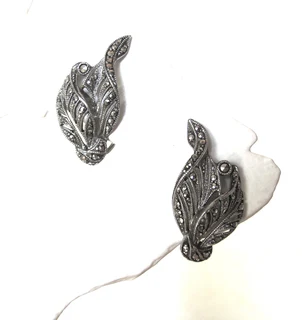 Vintage - 1950's Silver Curled Leaf Shaped Earrings - Clip Ons