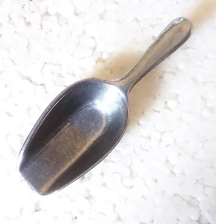 Vintage - Original Small Shovel Bead Scoop - 14 are available - Beading Tool - Crafts