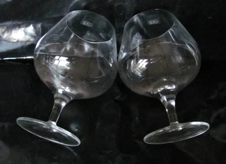 2 x Light &amp; Music - Luigi Bormioli Extra Large Brandy Balloon Glasses / Cognac - Made in Italy