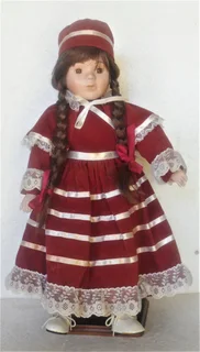 Vintage - The Classique Collection LAU D8750 Porcelain Doll