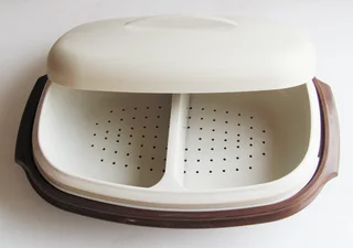 Vintage Tupperware Microwave Rice and Vegetable Steamer / Server