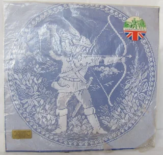 Vintage - Real Knottingham Lace by "Wetherall" Catherine House England - Robin Hood