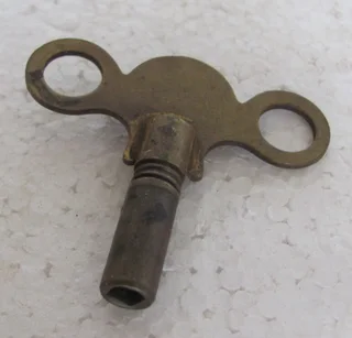 Vintage - Metal Large Wind Up Key