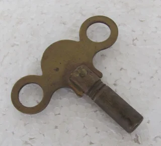 Vintage - Metal Large Wind Up Key