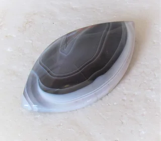 Vintage - 1950's Handmade Large Oval Agate Brooch