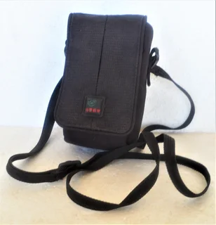 KATA - Black Small Digital Camera Bag / Case - DF408