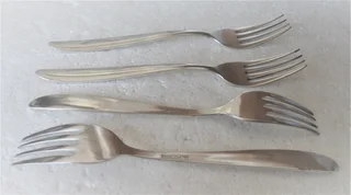 Vintage - 1970&#39;s 4 x Stainless Steel - Silver Plated Forks
