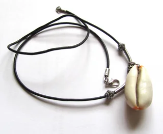 Natural Cowrie Shell Pendant and Genuine leather Cord Necklace