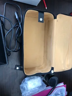 Uv light,sieve and diamond sorting paper