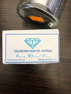 Uv light,sieve and diamond sorting paper