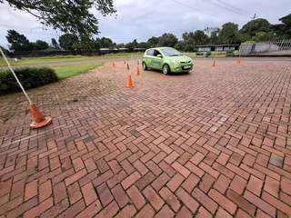 AUTOMATIC DRIVING LESSONS