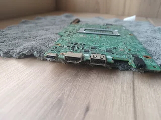 Replacement Laptop Motherboard for Dell Latitude 3390 2 in 1 I5 8th