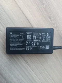 HP OEM Blue Pin 65wat Laptop Charger