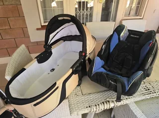 TFK (Trends for kids) pram &amp; Bassinet set, added Recaro Baby seat and clips to pram. Birth to 4y