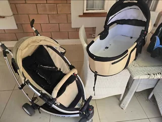 TFK (Trends for kids) pram &amp; Bassinet set, added Recaro Baby seat and clips to pram. Birth to 4y