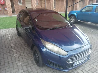 2014 Ford Fiesta Hatchback