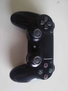Original black PS4/PlayStation 4 controller