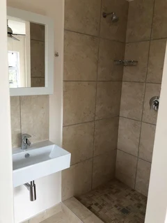 Recently built 2 bedroomed apartment in a quiet, secure area in Umbilo