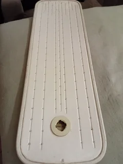 Kleerzone Spa   R250