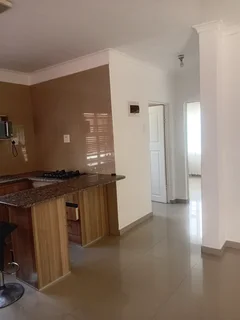 Professional 2 bed student accom in Westville