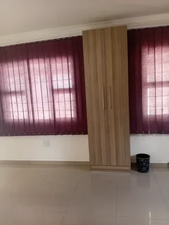 Professional 2 bed apartment avail in North Suburbs of Westville